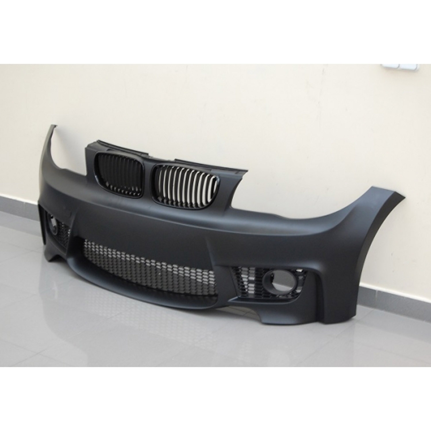 保險(xiǎn)杠模具36